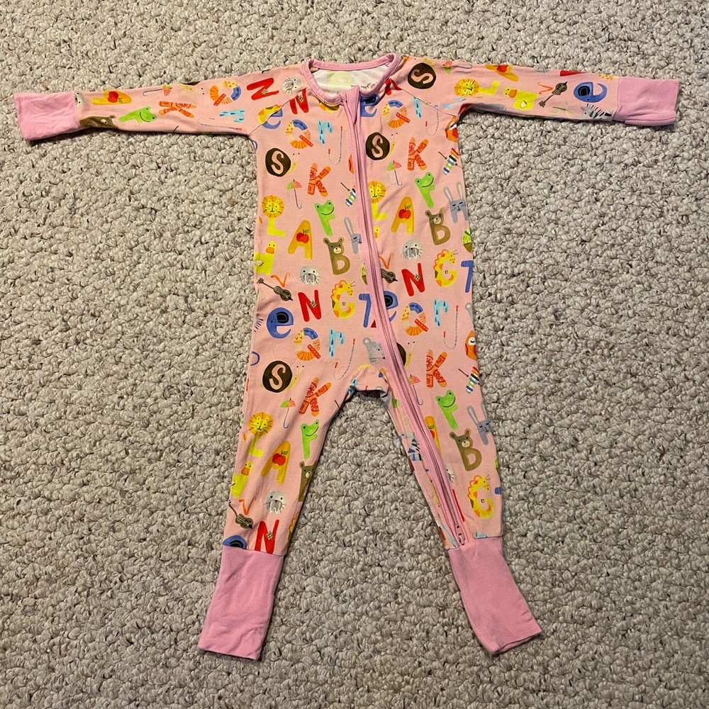 Little Sleepies pink alphabet friends zippy